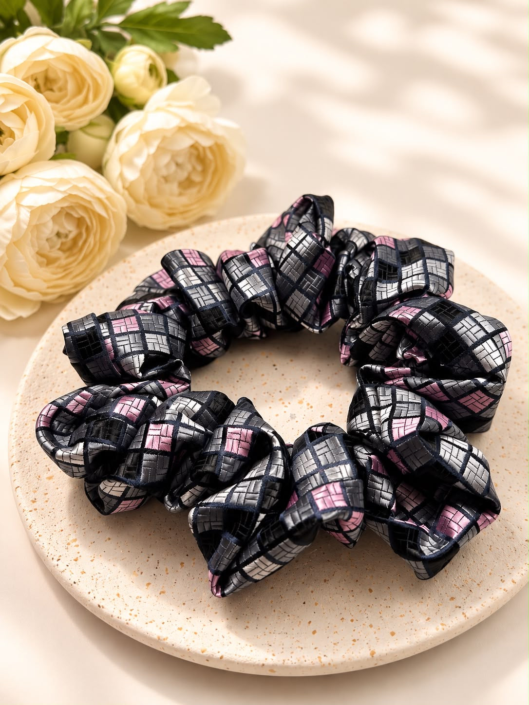 Jedwabna gumka frotka Scrunchie #002