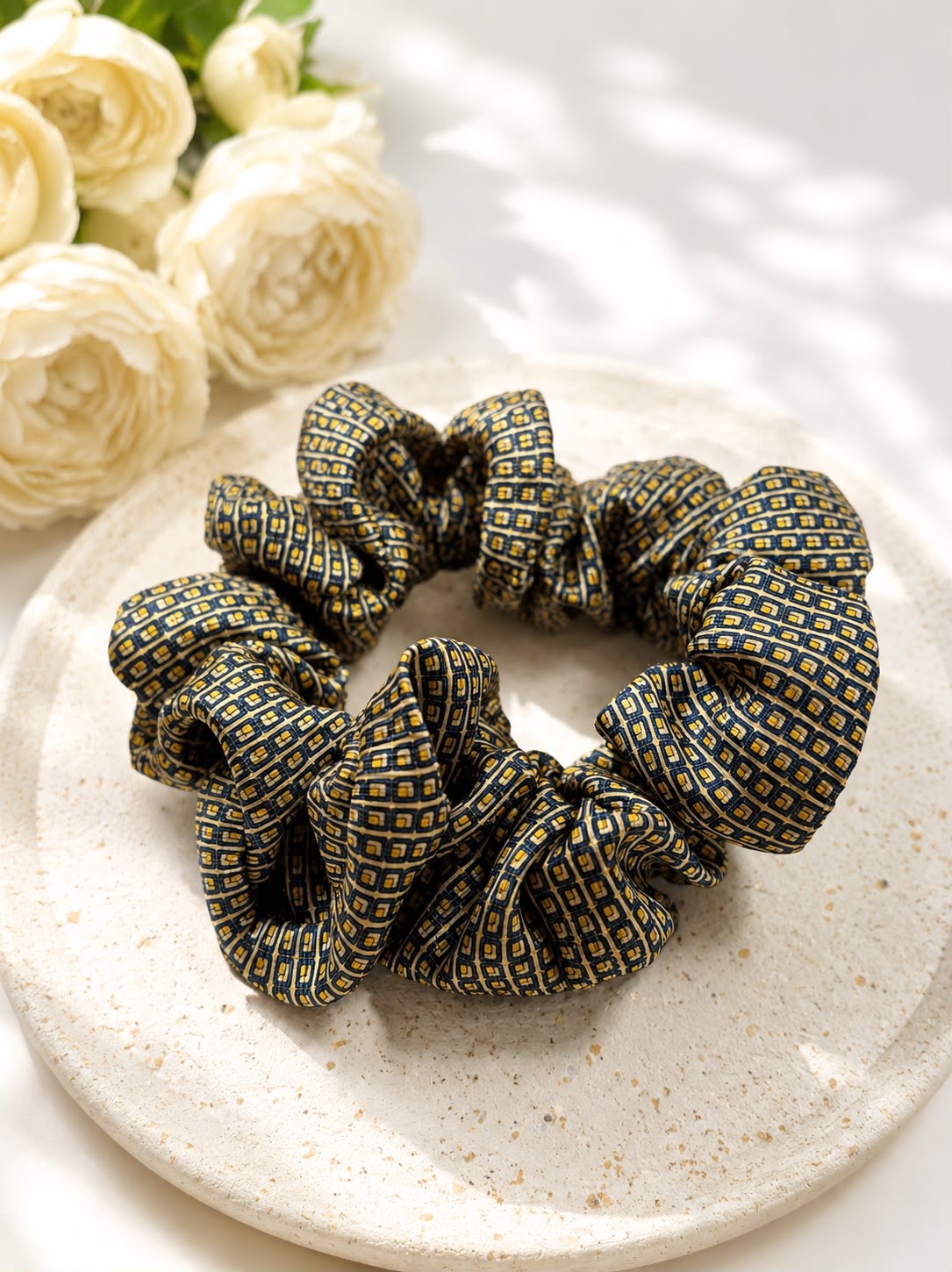 Jedwabna gumka frotka Scrunchie #027