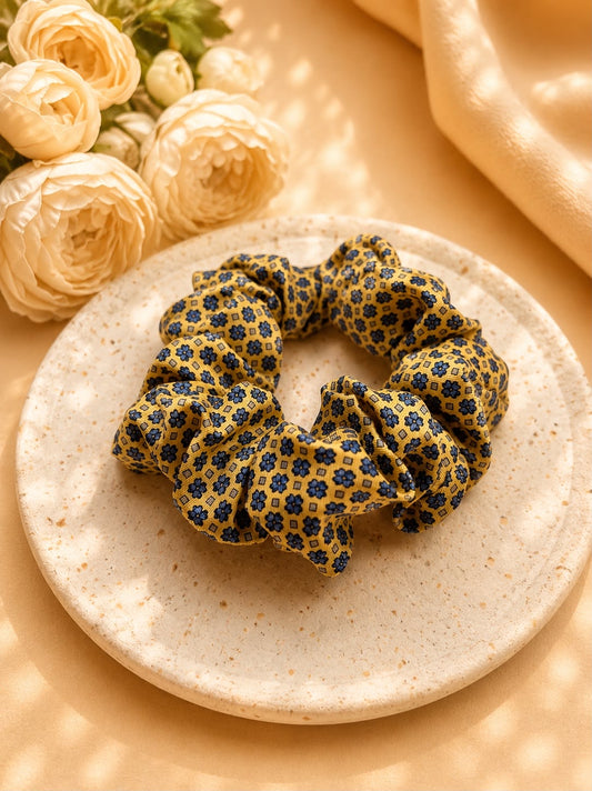 Jedwabna gumka frotka Scrunchie #001