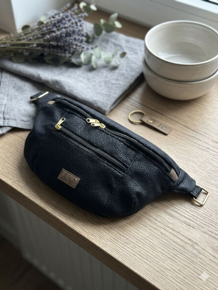 JUNA Daily - Deep Black