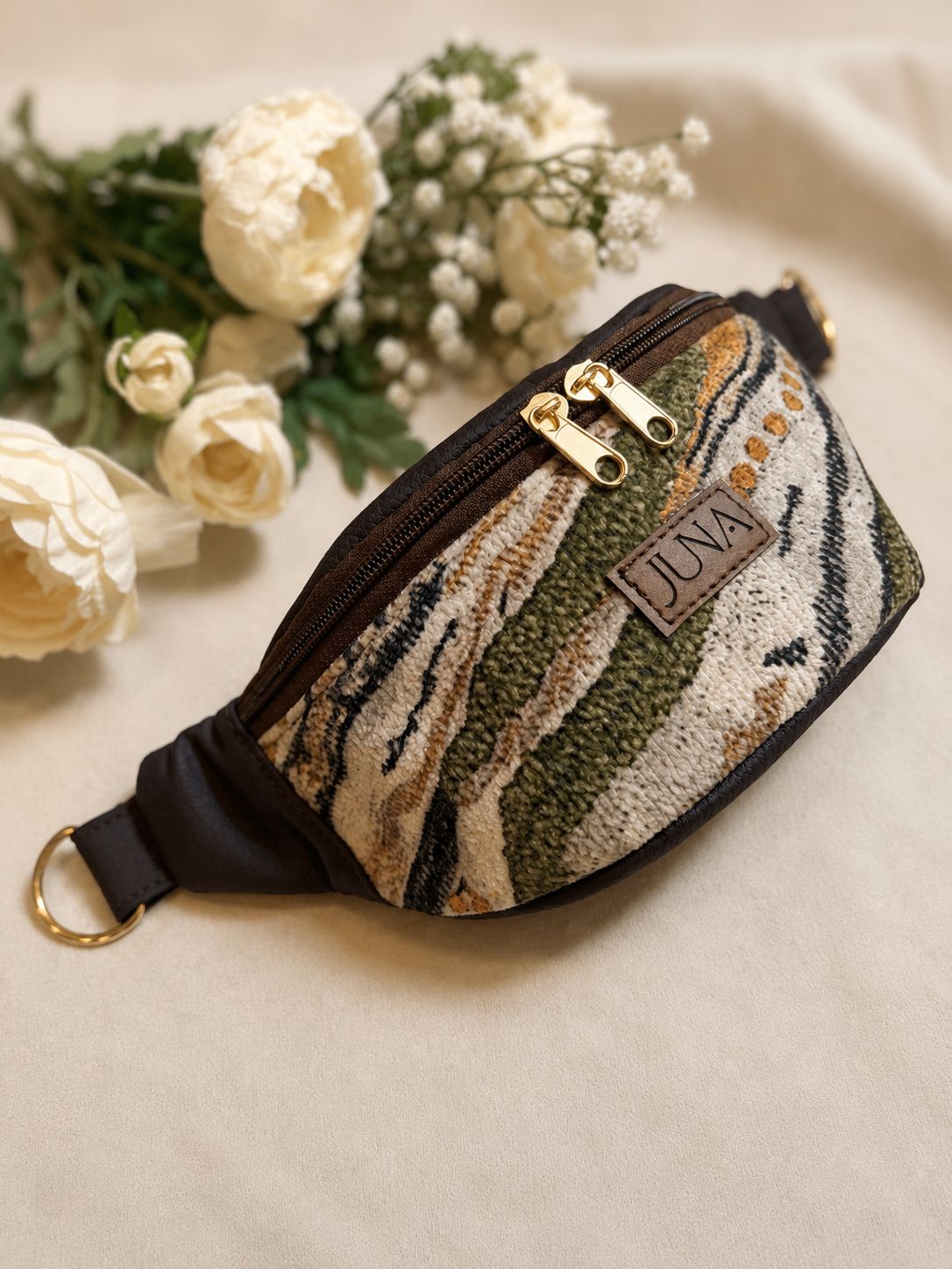 JUNA PETIT -  Olive Lines